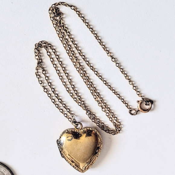 💲 SOLD 💲 - Picture 6 of 9